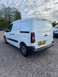 PEUGEOT PARTNER