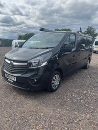 VAUXHALL VIVARO