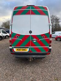 MERCEDES-BENZ SPRINTER